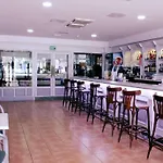 Field Apartahotel 3*