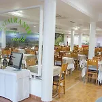 Field Apartahotel 3*