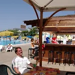 Field Aparthotel