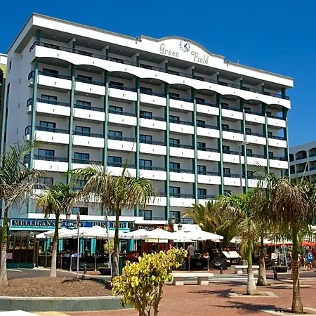 Aparthotel Field