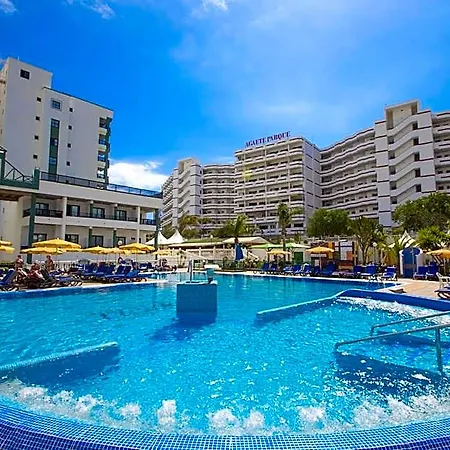 Aparthotel Field