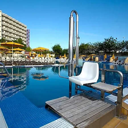 Field Aparthotel