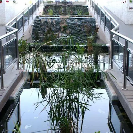 Field Aparthotel