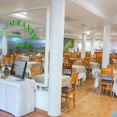 Field Aparthotel 3*