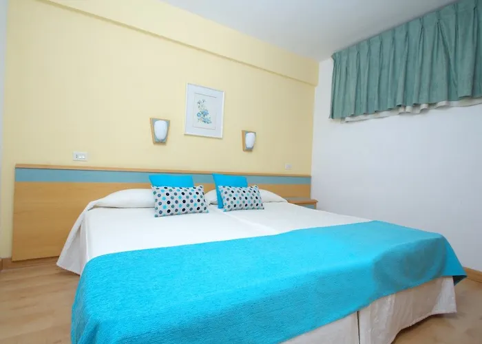 Field プラヤ・デル・イングレス