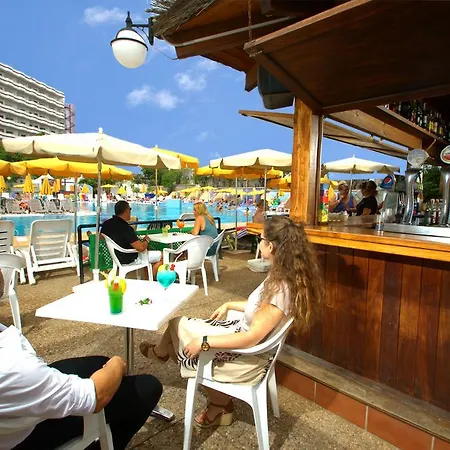 Field 3* Playa del Ingles (Gran Canaria)