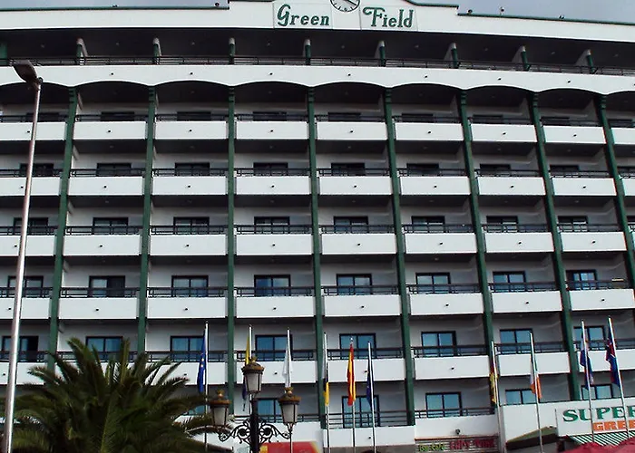 Aparthotel Field